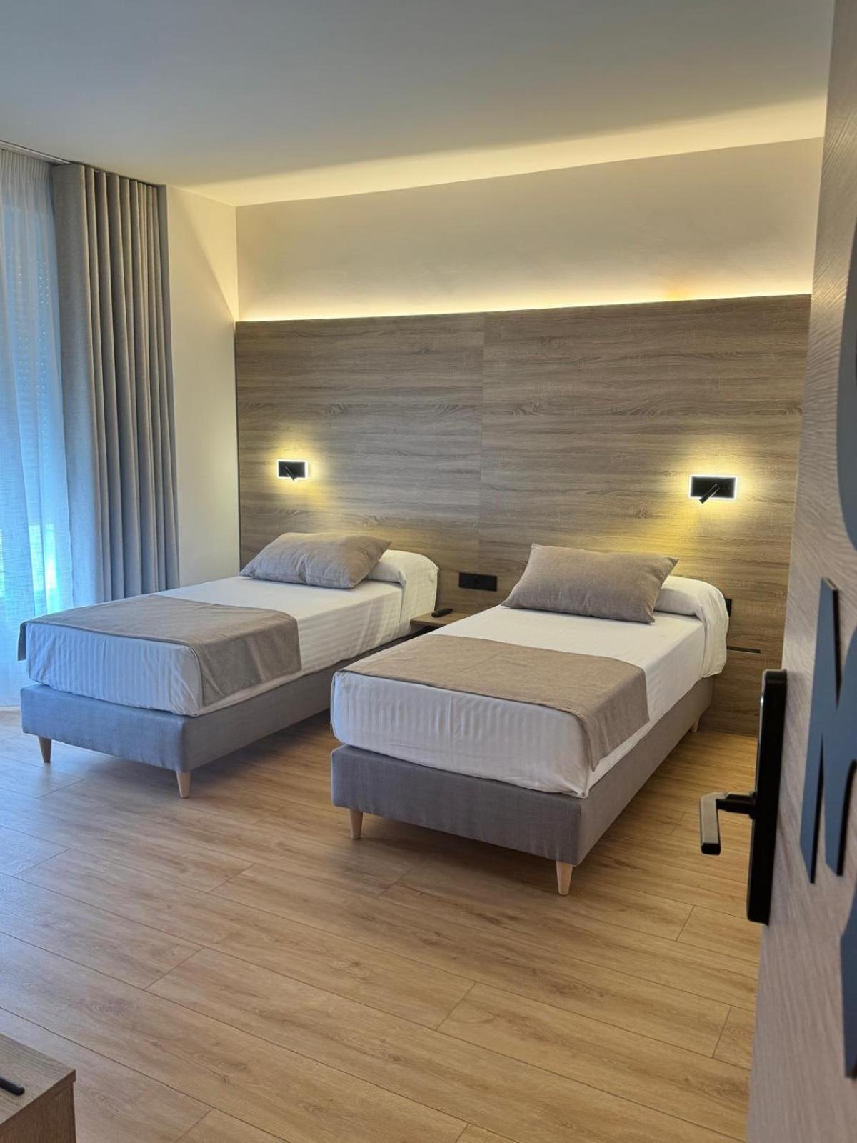 Miramar Suites Sada Extérieur photo